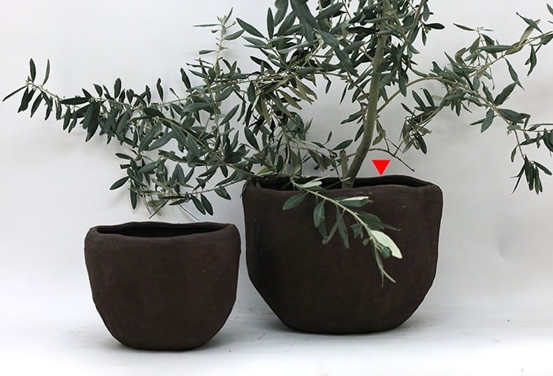 כד-טרקוטה-דגם-טארה-–-בגוון-שוקולד-גדול.jpg