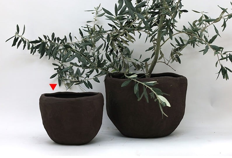 כד-טרקוטה-דגם-טארה-–-בגוון-שוקולד-קטן.jpg
